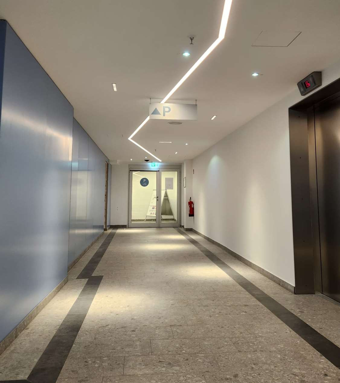 Sanierung Rheydt Galerie Mönchengladbach (TAL 2U Profile-Neko Fusiomn Donwlight-LEDLinear Xooline IP40 Voute- u 6